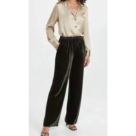 Theory Pants - THEORY W Pull On Pant EUC Sz XL Hunter Green Crushed Velvet $325 MSRP Silk Blend